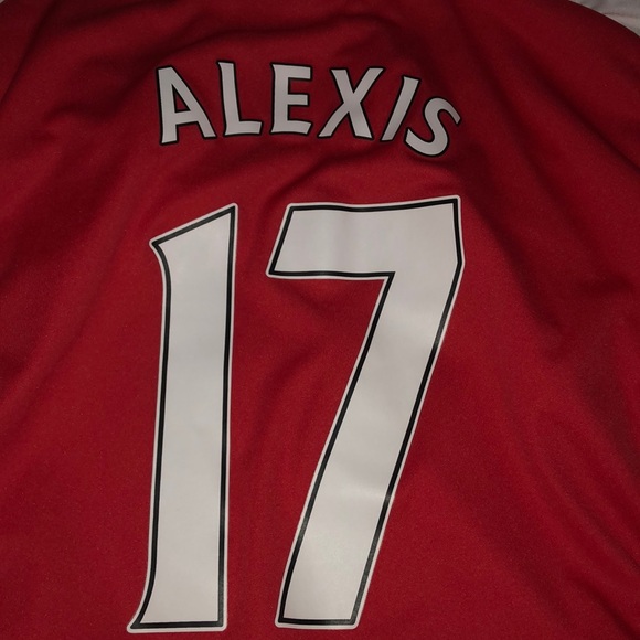 Boys Arsenal 'Alexis' jersey size 16 - Picture 5 of 5